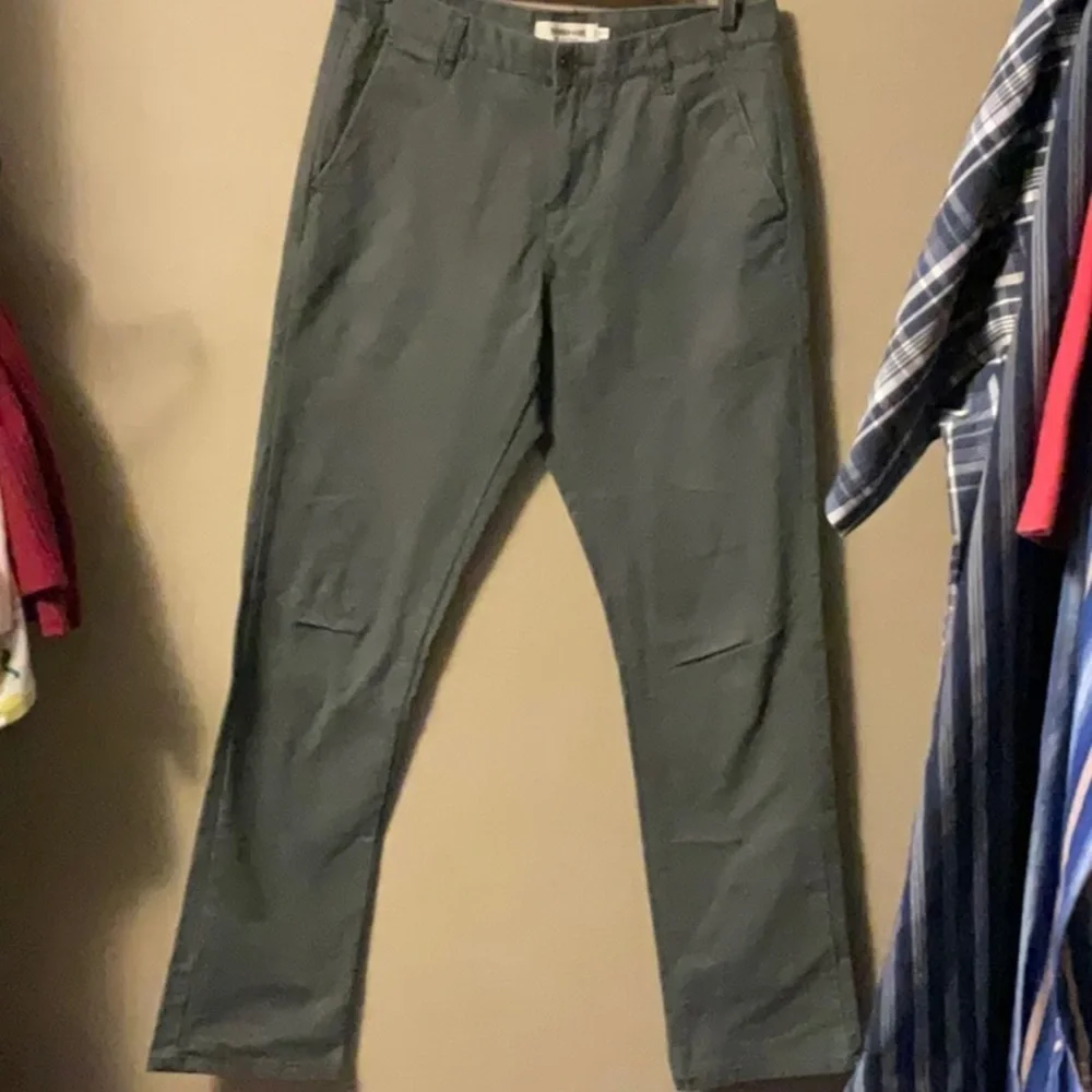 Men's Classic Gray Chinos